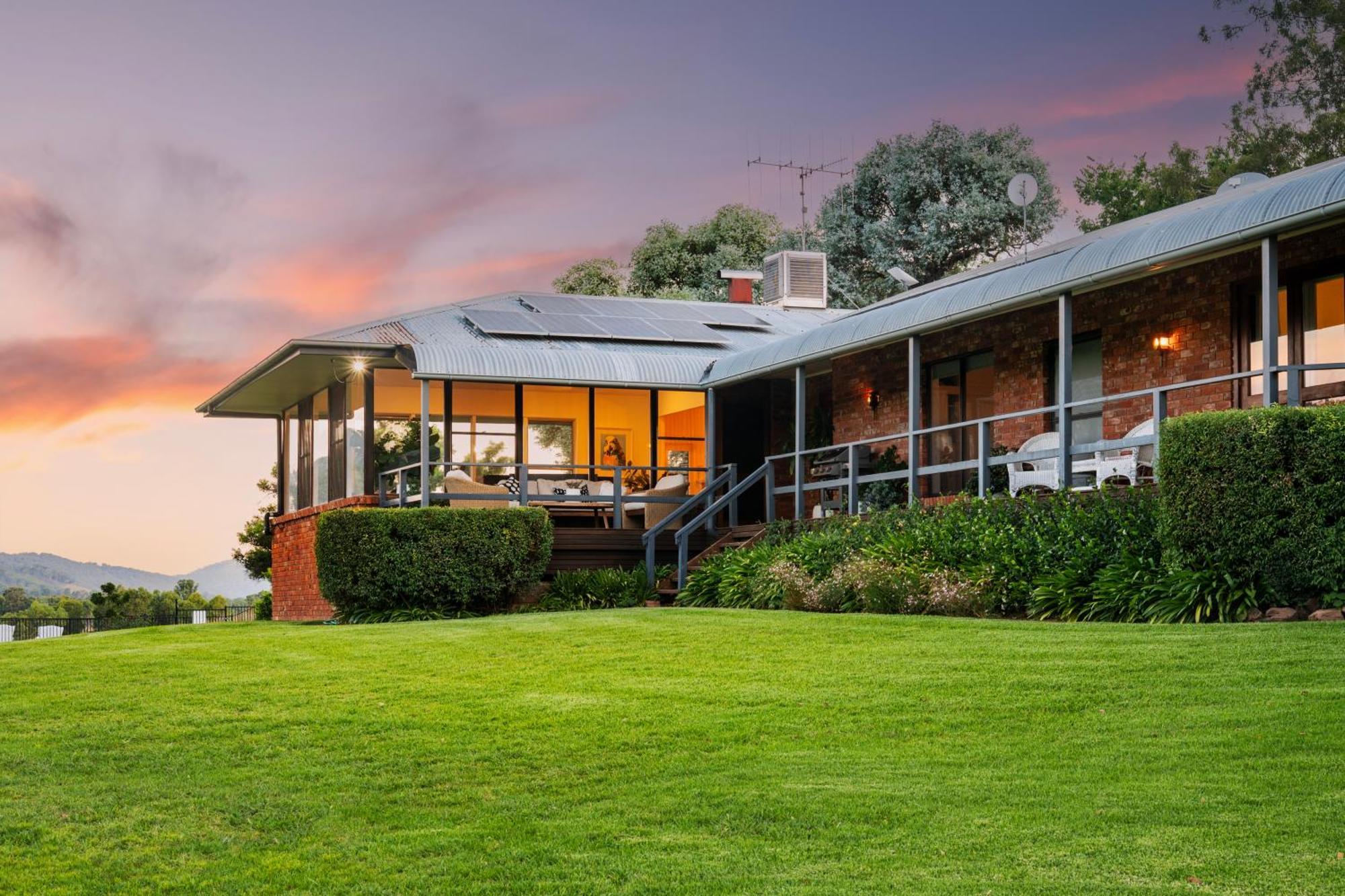 Stay In Mudgee The Grove, The Church, And Premium Private Homestead Экстерьер фото