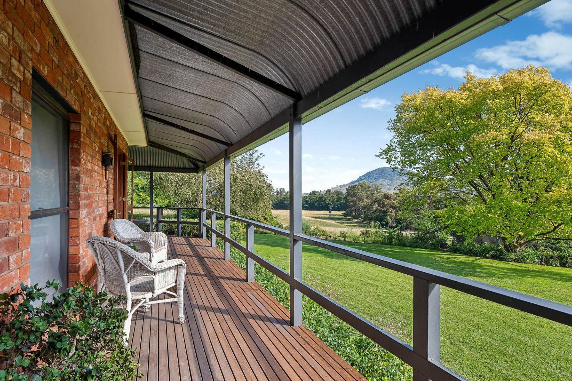 Stay In Mudgee The Grove, The Church, And Premium Private Homestead Экстерьер фото